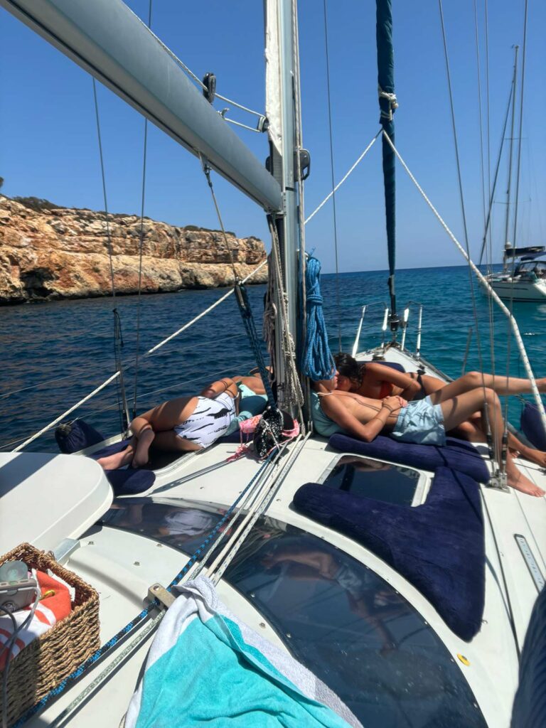 Aquiler velero porto cristo